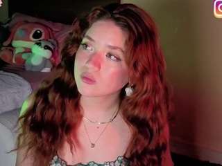 Live cam show with Ivanna Diamon