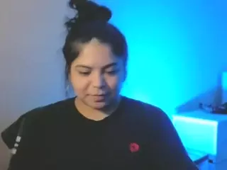 Kimmiakiss's Live Sex Cam Show