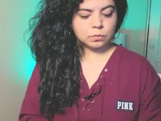 Kimmiakiss's Live Sex Cam Show