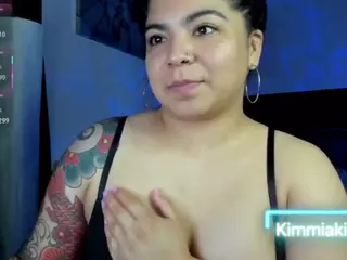 Kimmiakiss's Live Sex Cam Show