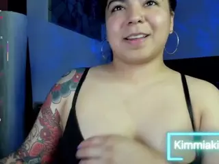 Kimmiakiss's Live Sex Cam Show