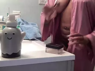 blasiancameleon's Live Sex Cam Show