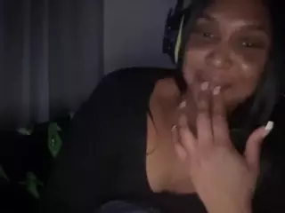 blasiancameleon's Live Sex Cam Show