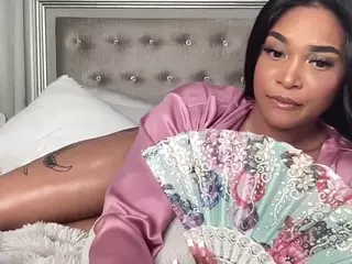 blasiancameleon's Live Sex Cam Show