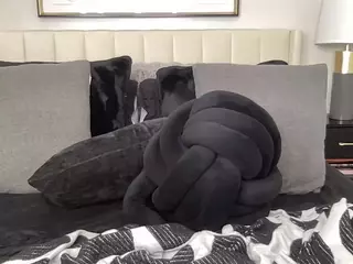 blasiancameleon's Live Sex Cam Show