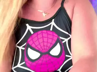 AliiceeBrown's Live Sex Cam Show