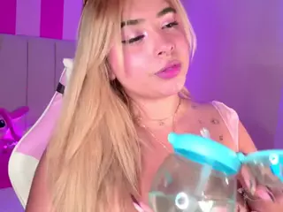 Alice's Live Sex Cam Show
