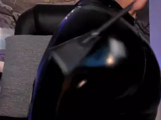Madeline Fox's Live Sex Cam Show