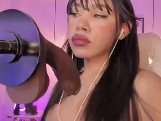 Oliviaa's Live Sex Cam Show