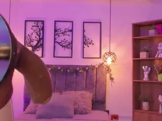 Oliviaa's Live Sex Cam Show