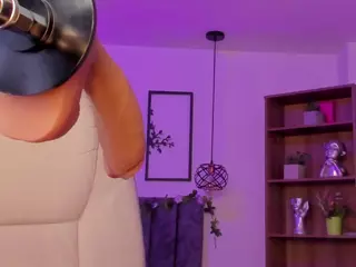 Oliviaa's Live Sex Cam Show