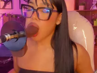 Oliviaa's Live Sex Cam Show