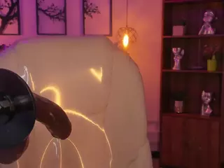 Oliviaa's Live Sex Cam Show