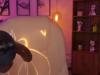 Oliviaa's Live Sex Cam Show