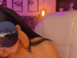 Oliviaa's Live Sex Cam Show