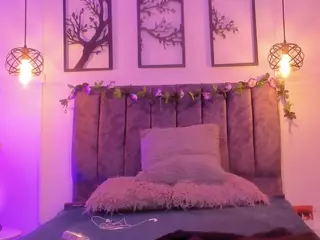 Oliviaa's Live Sex Cam Show