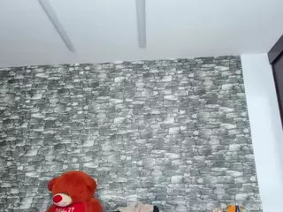 Heidy Wills's Live Sex Cam Show