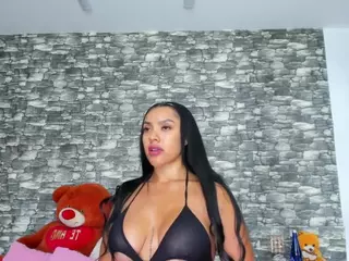 Heidy Wills's Live Sex Cam Show