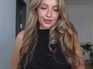 Joannee's Live Sex Cam Show