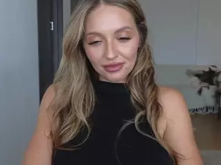 Joannee's Live Sex Cam Show