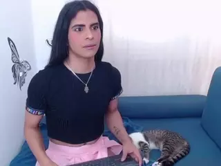 KAREN SOFIA's Live Sex Cam Show