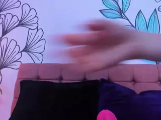 Sweet-Ariadnaaa's Live Sex Cam Show