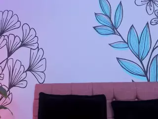 Sweet-Ariadnaaa's Live Sex Cam Show
