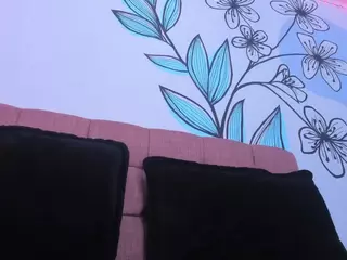 Sweet-Ariadnaaa's Live Sex Cam Show