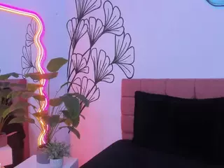 Sweet-Ariadnaaa's Live Sex Cam Show