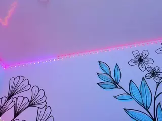 Sweet-Ariadnaaa's Live Sex Cam Show