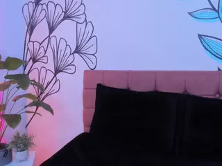 Sweet-Ariadnaaa's Live Sex Cam Show