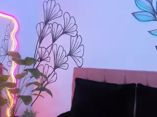 Sweet-Ariadnaaa's Live Sex Cam Show