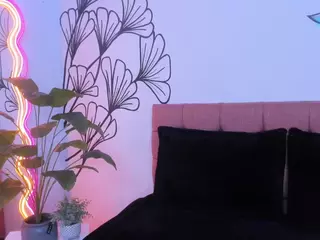 Sweet-Ariadnaaa's Live Sex Cam Show