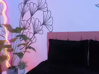 Sweet-Ariadnaaa's Live Sex Cam Show