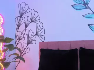 Sweet-Ariadnaaa's Live Sex Cam Show