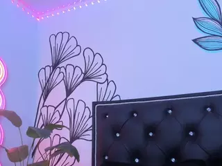 Sweet-Ariadnaaa's Live Sex Cam Show