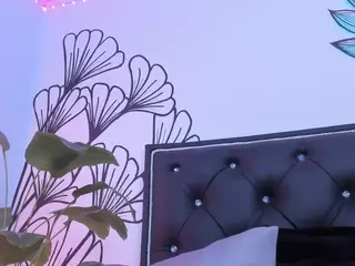 Sweet-Ariadnaaa's Live Sex Cam Show