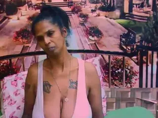 IndianVa's Live Sex Cam Show