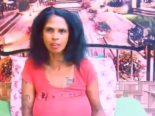 IndianVa's Live Sex Cam Show