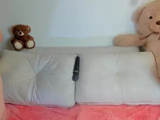 eva-lee18's Live Sex Cam Show