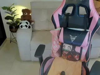 eva-lee18's Live Sex Cam Show