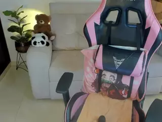 eva-lee18's Live Sex Cam Show