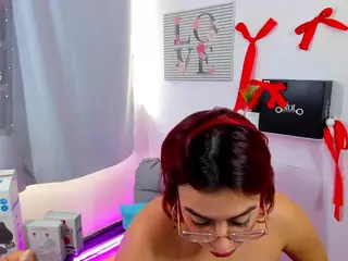 Alejandra's Live Sex Cam Show