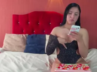 Isa_and_Nata's Live Sex Cam Show