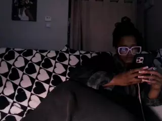 Rose Waters's Live Sex Cam Show