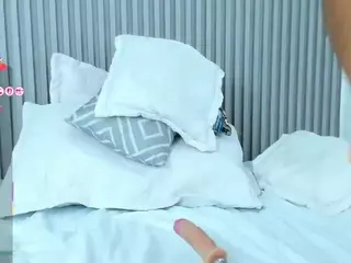 nayelii's Live Sex Cam Show
