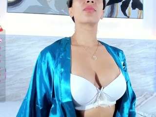 Live cam show with nayelii