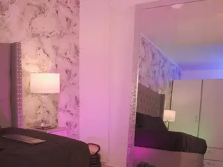 charlotte-harris's Live Sex Cam Show