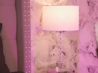 charlotte-harris's Live Sex Cam Show