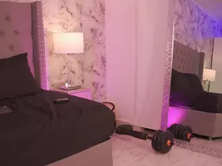 charlotte-harris's Live Sex Cam Show